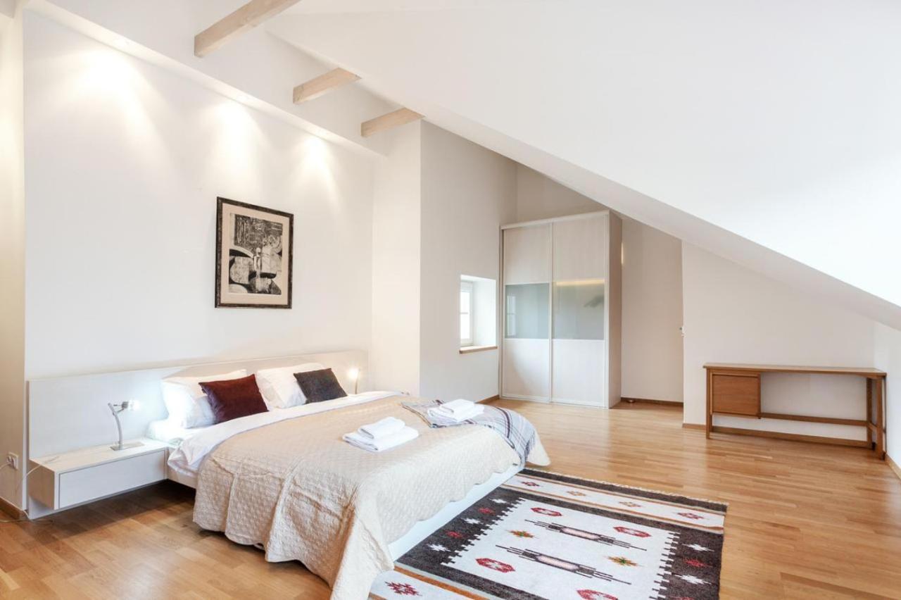 וילנה Saint John 2 Bedroom Cottage By Reside Baltic מראה חיצוני תמונה